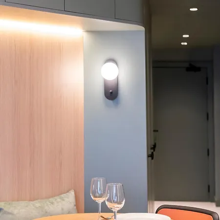 아테네아 칼라브리아 3* 바르셀로나