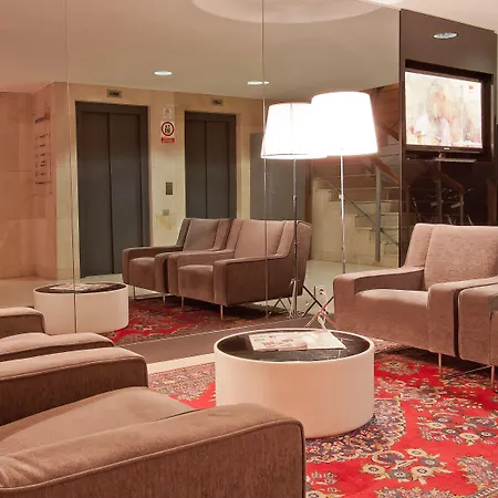 Aparthotel Atenea Calabria 3*