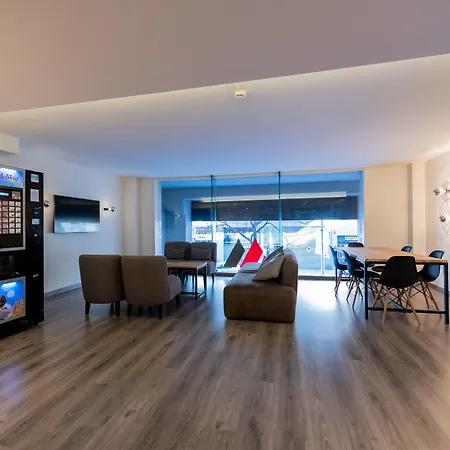 Aparthotel Atenea Calabria Barcelona