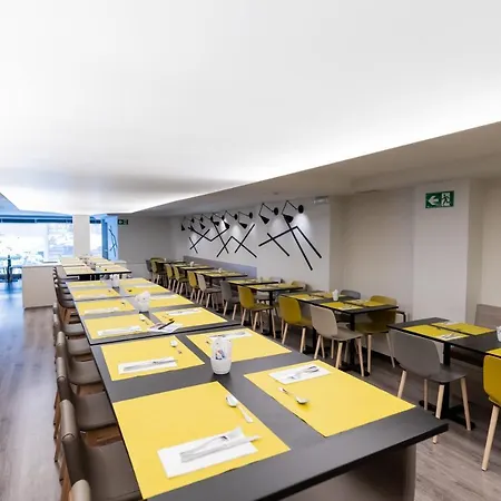 Aparthotel Atenea Calabria Barcellona