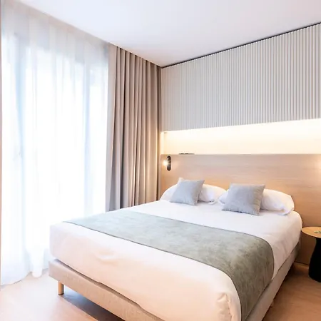 Atenea Calabria 3* Barcelona