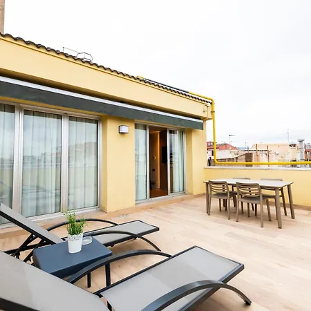 Atenea Calabria Aparthotel Barcelona