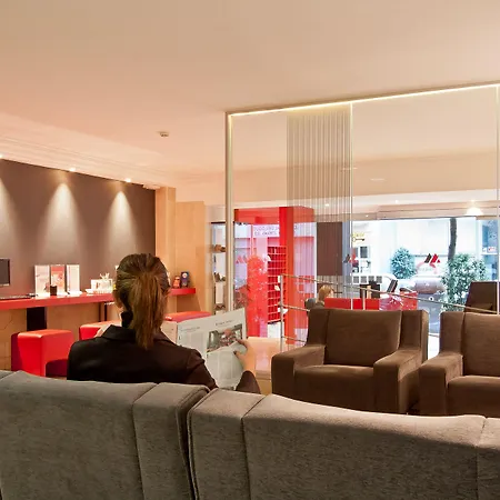 Apart-hotel Atenea Calabria Barcelona