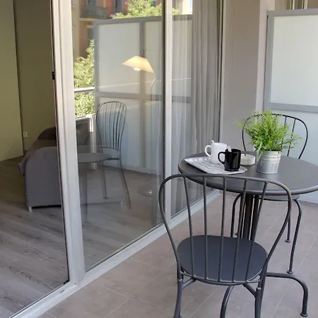 Aparthotel Atenea Calabria Barcelona