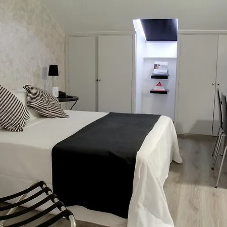 Atenea Calabria Barcelona